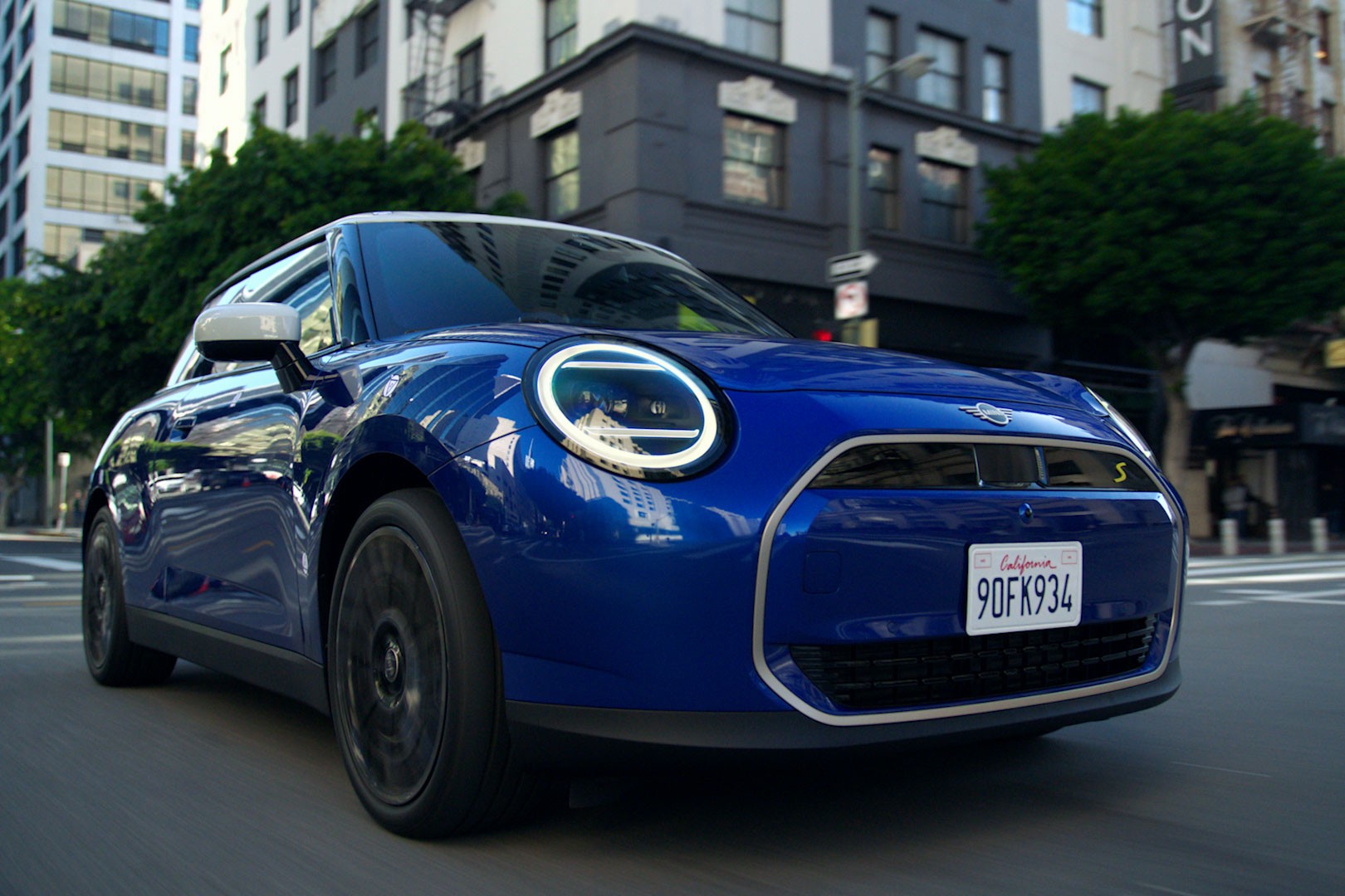 ניידות חשמלית ב-MINI - טכנולוגיה - הנעה קדמית זריזה